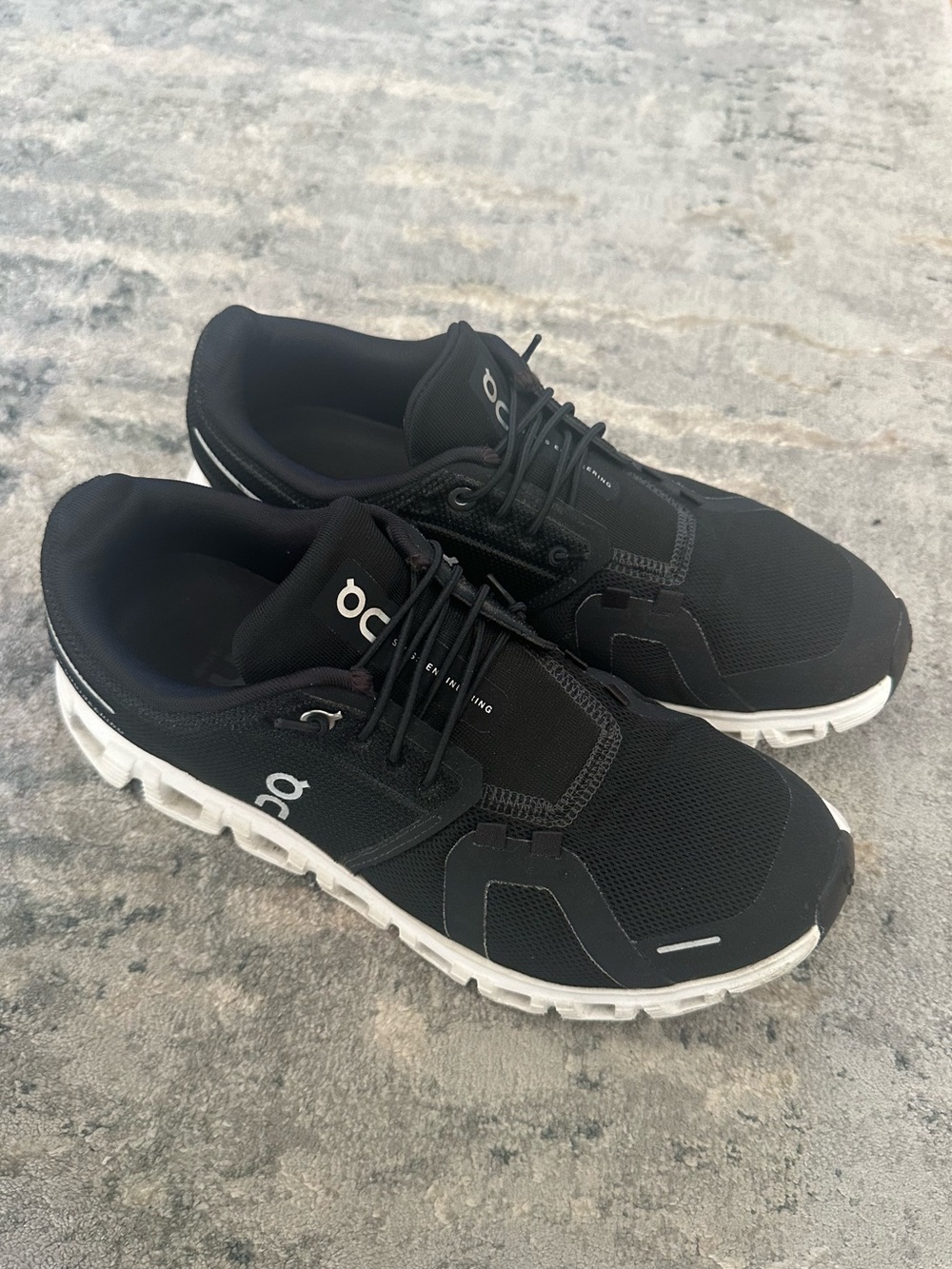 On Cloud Women’s Sneakers || Cloud 6